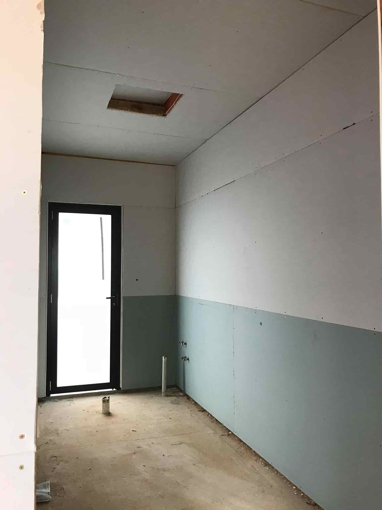 Professionally finished gyprock walls with smooth flush joints